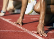 开云体育直播-从红土到草地，辛纳的蜕变之路—温网完胜法网背后的高光启示