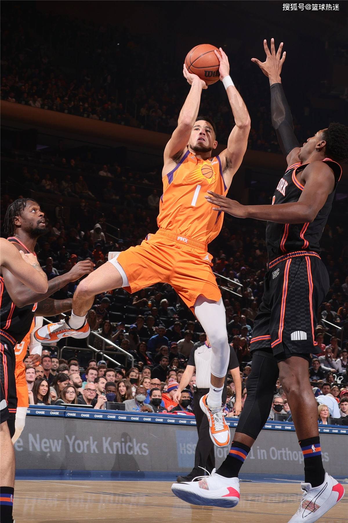 灰熊绝杀尼克斯，保罗送出助攻