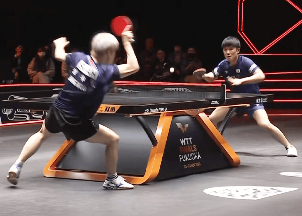 包含英国乒乓球队逆转韩国乒乓球队，张本智和关键制胜的词条