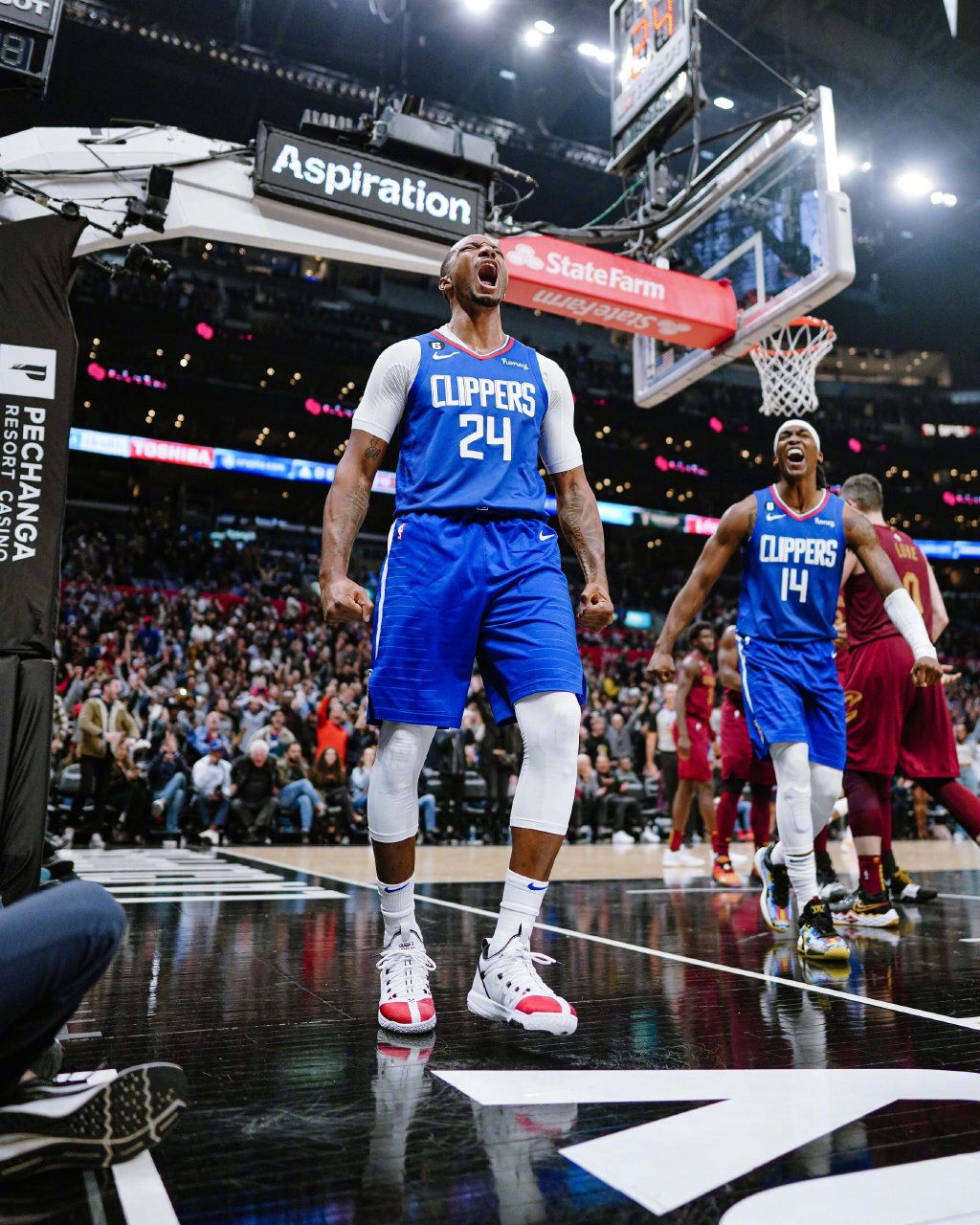 鹈鹕绝杀快船，莫兰特惊艳四座的简单介绍