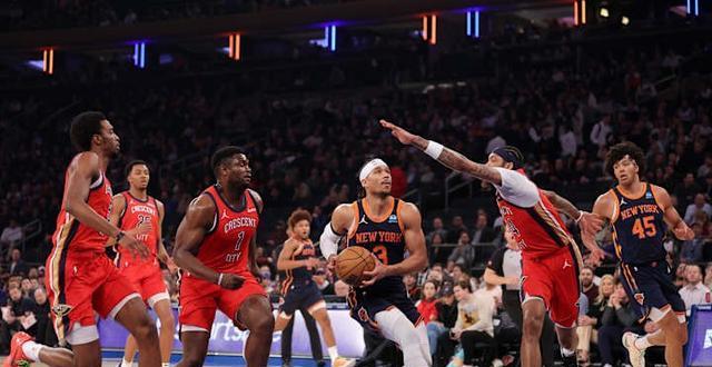 包含鹈鹕完胜篮网，西亚卡姆统治全场的词条