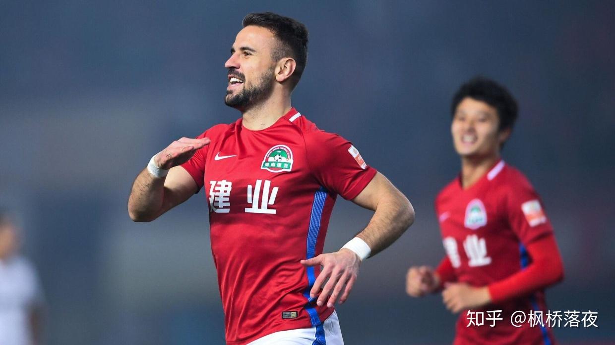 托卢兹高层否认解雇主帅的传闻，集中精力保级