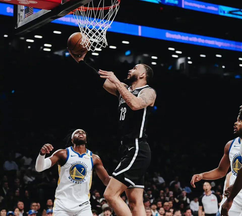 篮网队内线得分稳定，成为球队得分支柱的简单介绍