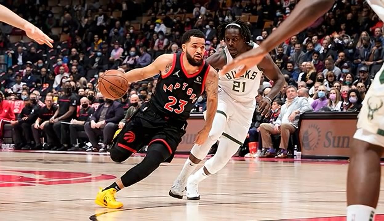 雄鹿横扫魔术，范弗利特点燃赛场的简单介绍